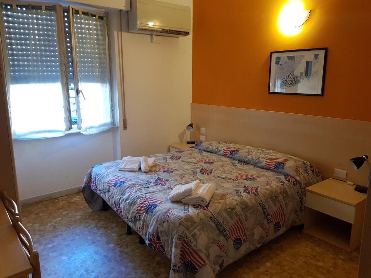 Hotel La Torre Cogoleto Eksteriør bilde